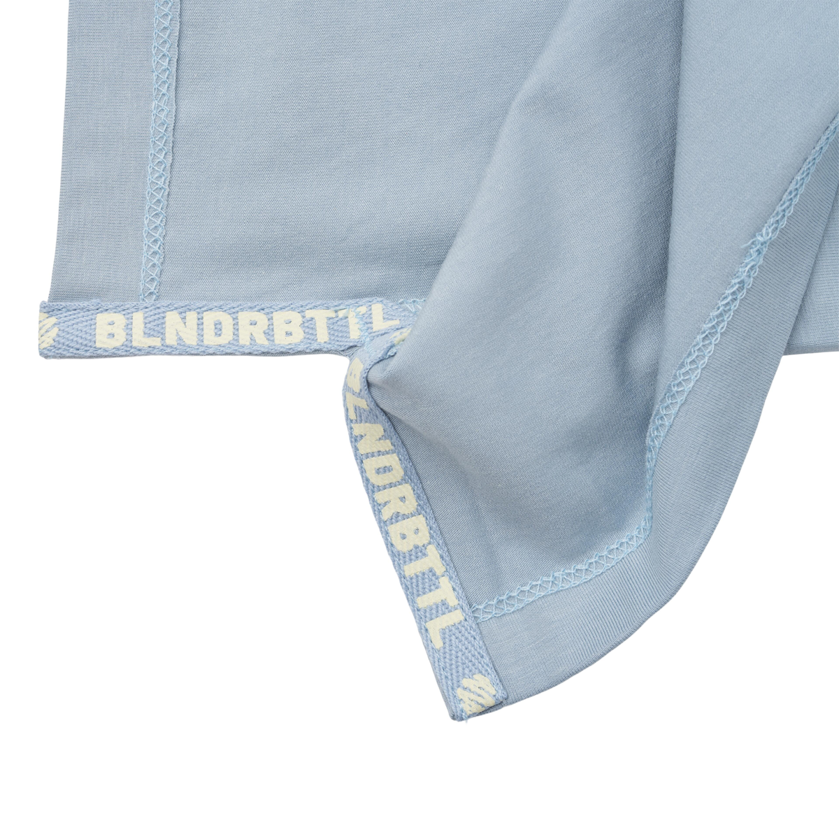 blenderbottle-essential-t-shirt-h5 BB-BlueShirtHem-3.png